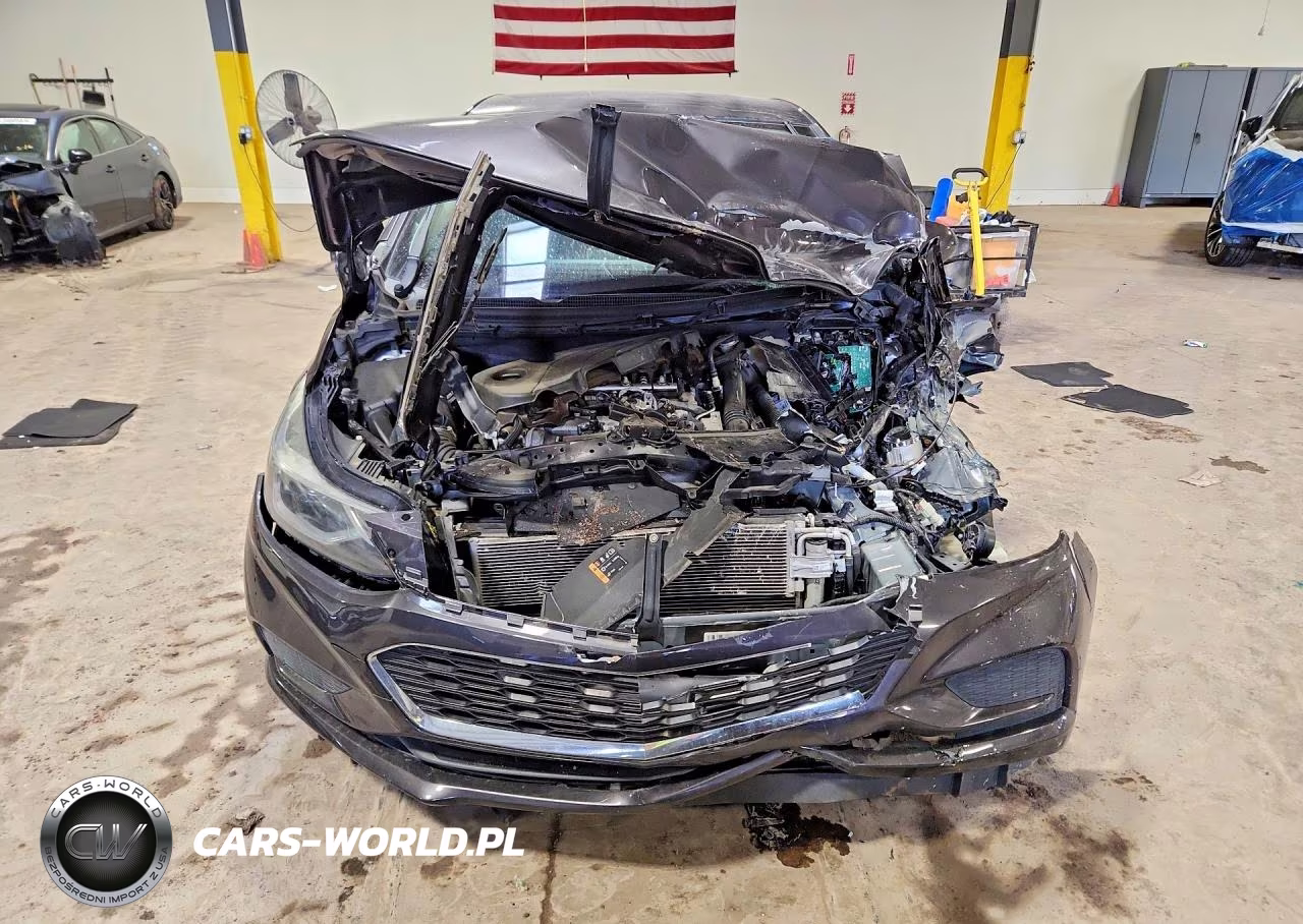 2017 Chevrolet Cruze Lt VIN:1G1BE5SM1H7177644 - 5