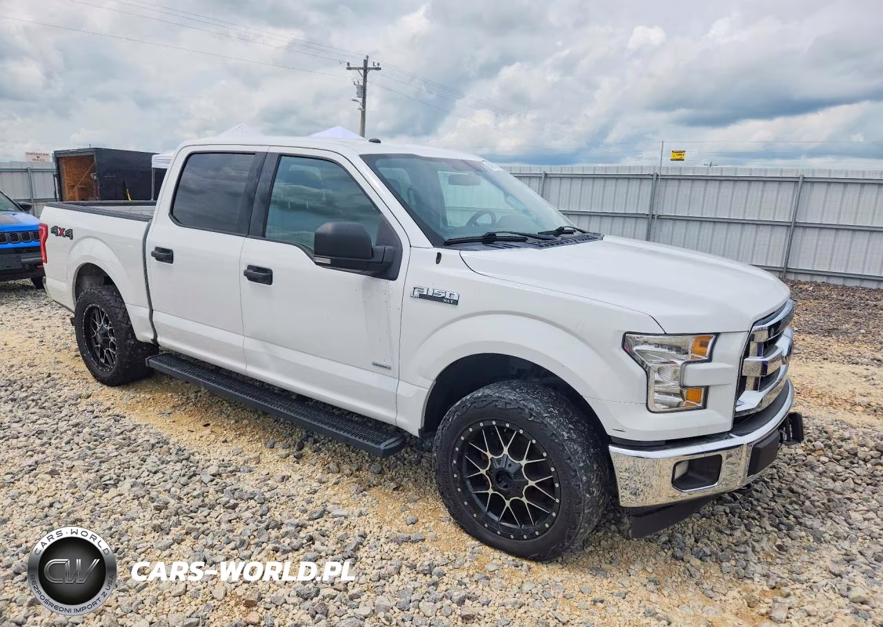 2017 Ford F150 Supercrew VIN:1FTEW1EPXHFC63055 - 4
