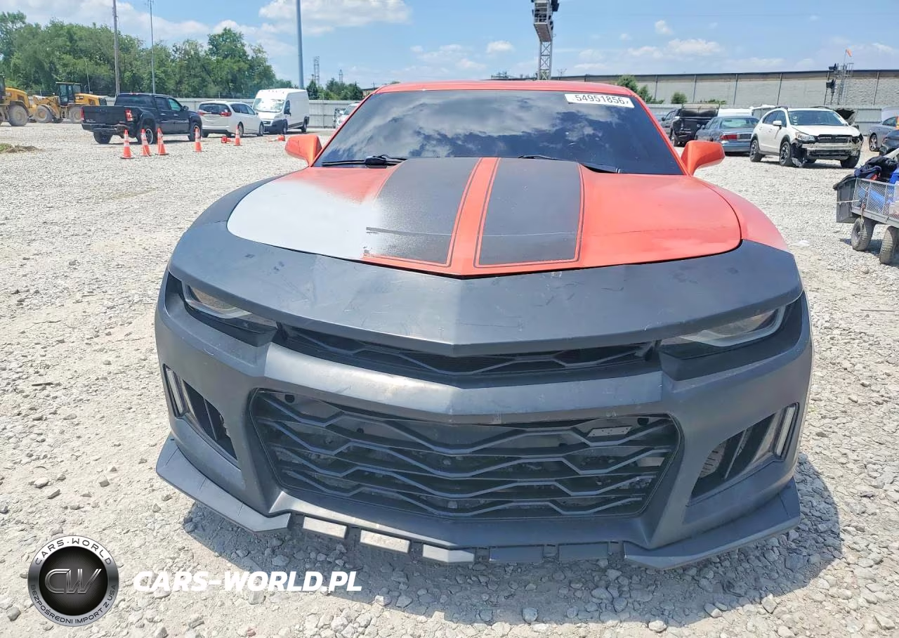 CHEVROLET CAMARO LT VIN:2G1FC1E38C9191566 - 5