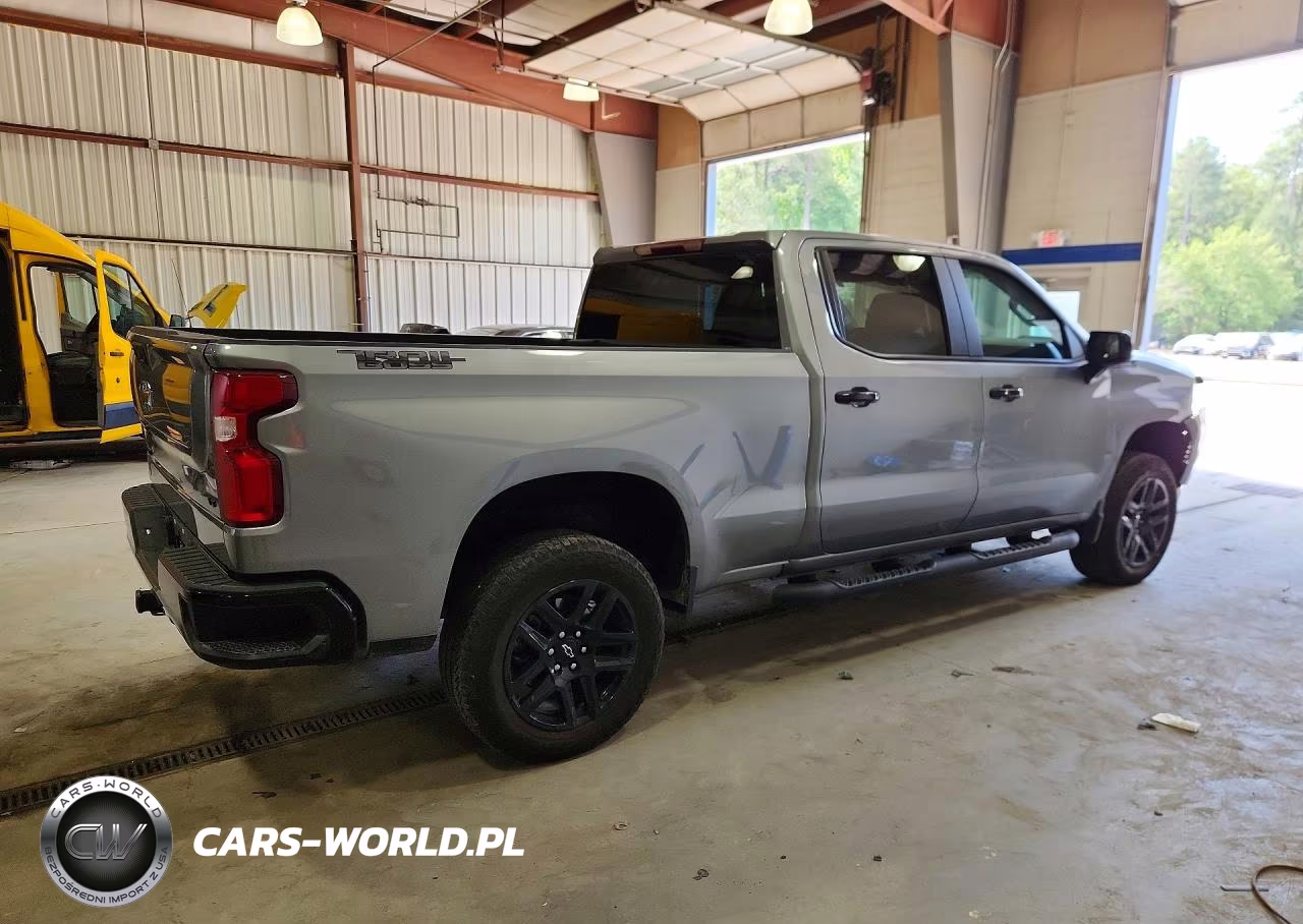2025 Chevrolet Silverado K1500 Lt Trail Boss VIN:3GCUKFE84SG238770 - 3