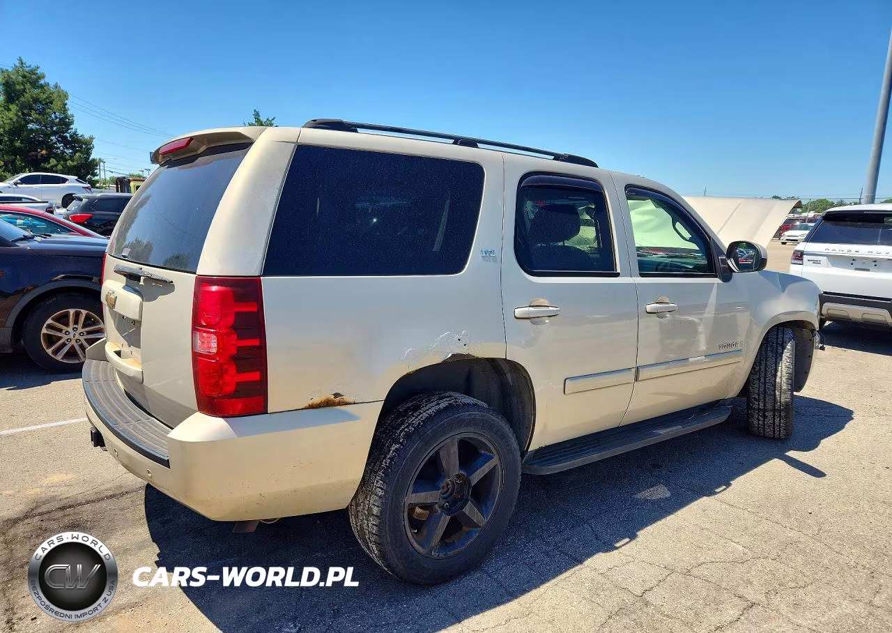 2007 Chevrolet Tahoe K1500 VIN:1GNFK13077R138573 - 3