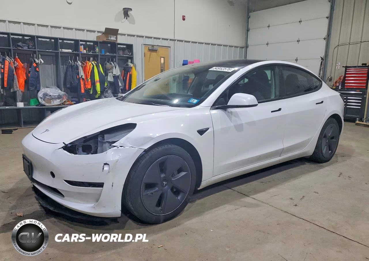 2023 Tesla Model 3 – zdjęcie 1 z 13