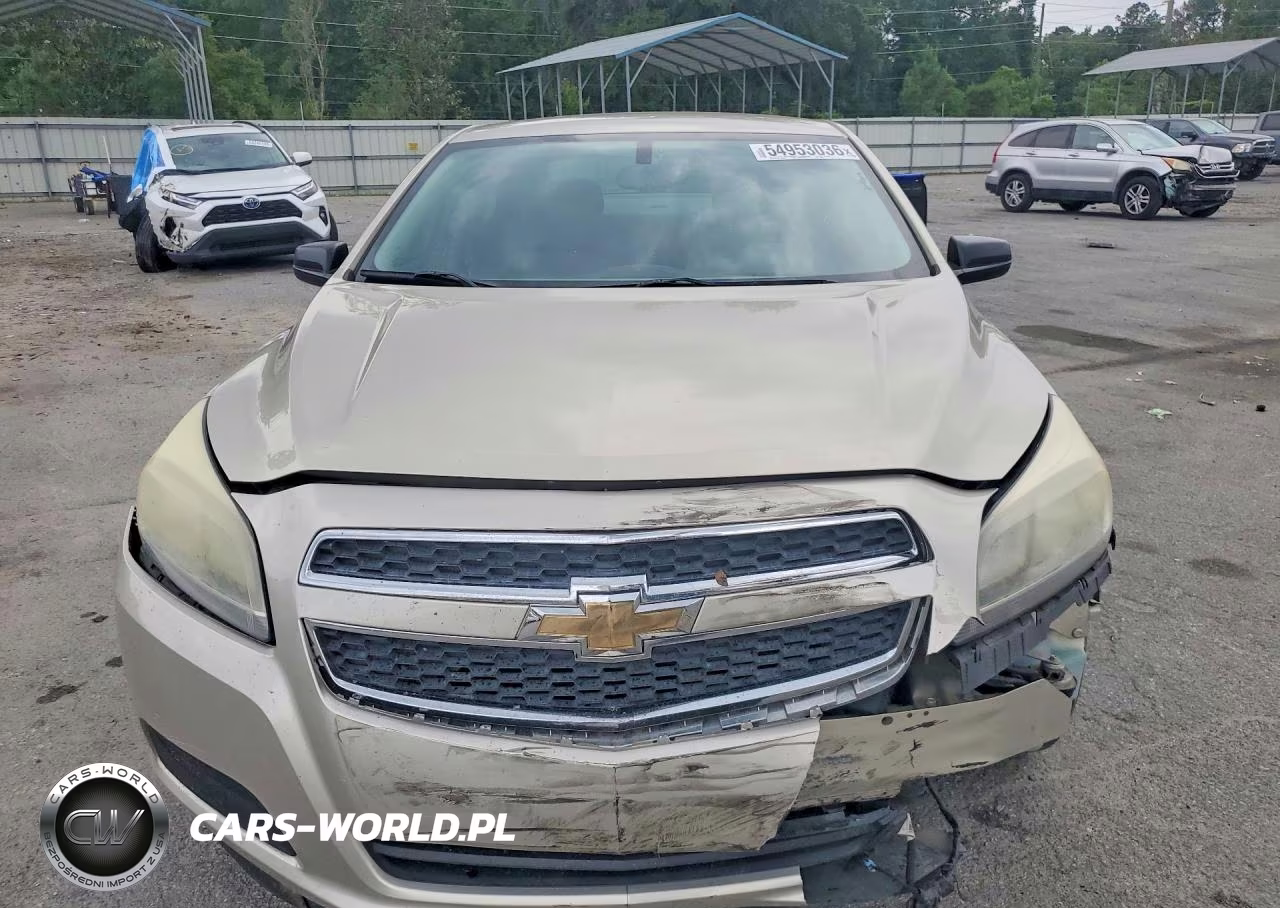 2013 Chevrolet Malibu Ls VIN:1G11B5SA1DF313782 - 5
