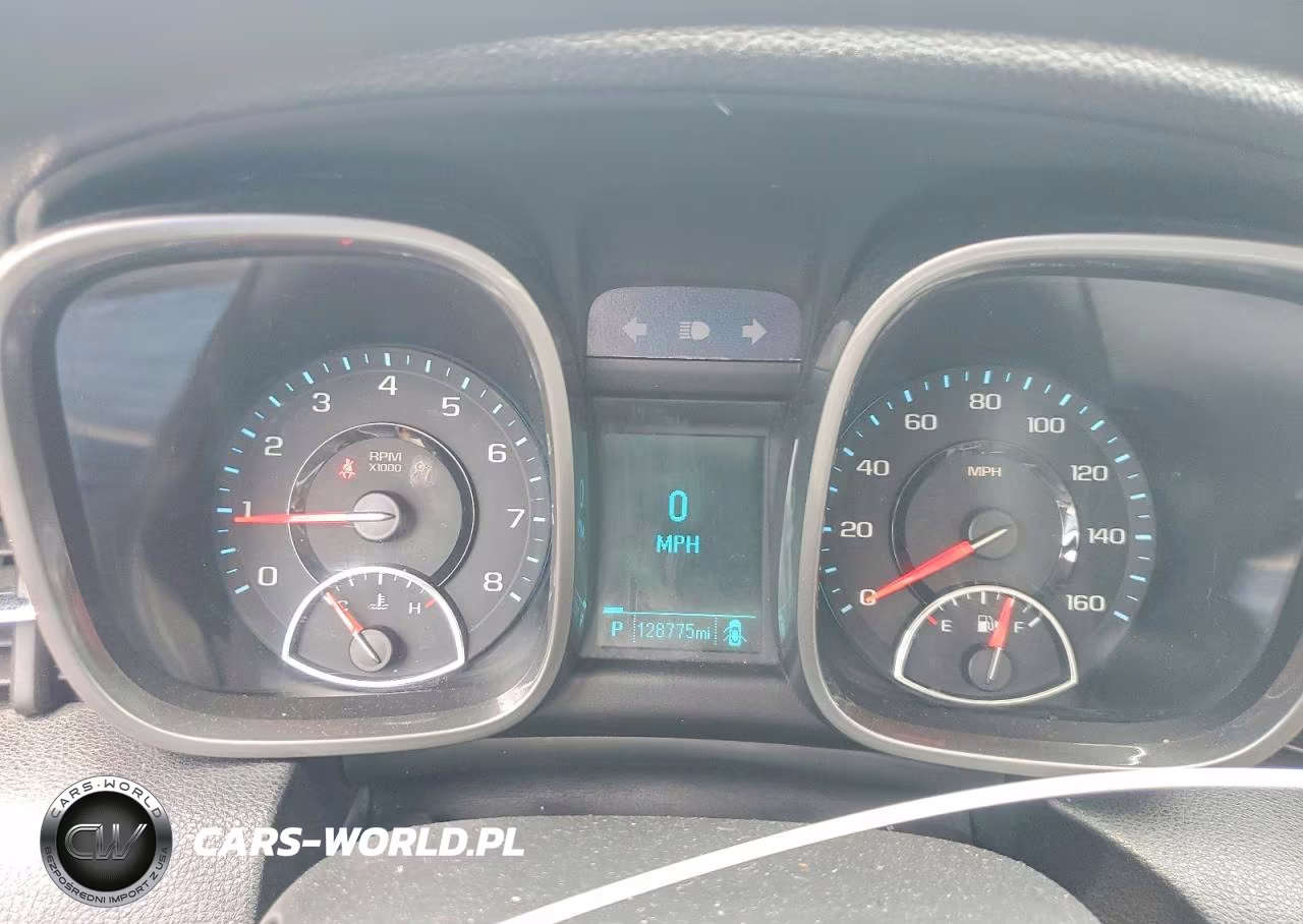 2013 Chevrolet Malibu Ls VIN:1G11B5SA1DF313782 - 9
