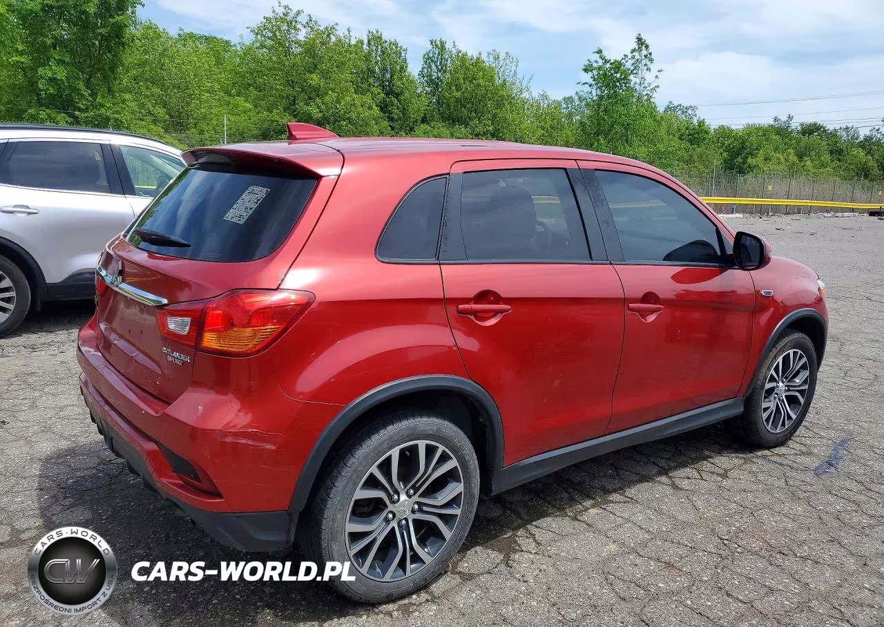 2018 Mitsubishi Outlander Sport Es VIN:JA4AR3AU5JZ035685 - 3