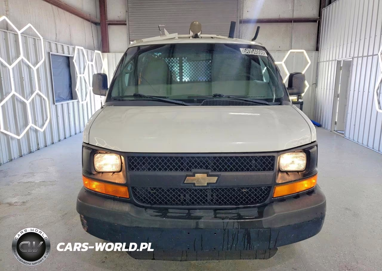 2013 Chevrolet Express G2500 VIN:1GCWGFCA6D1904139 - 5