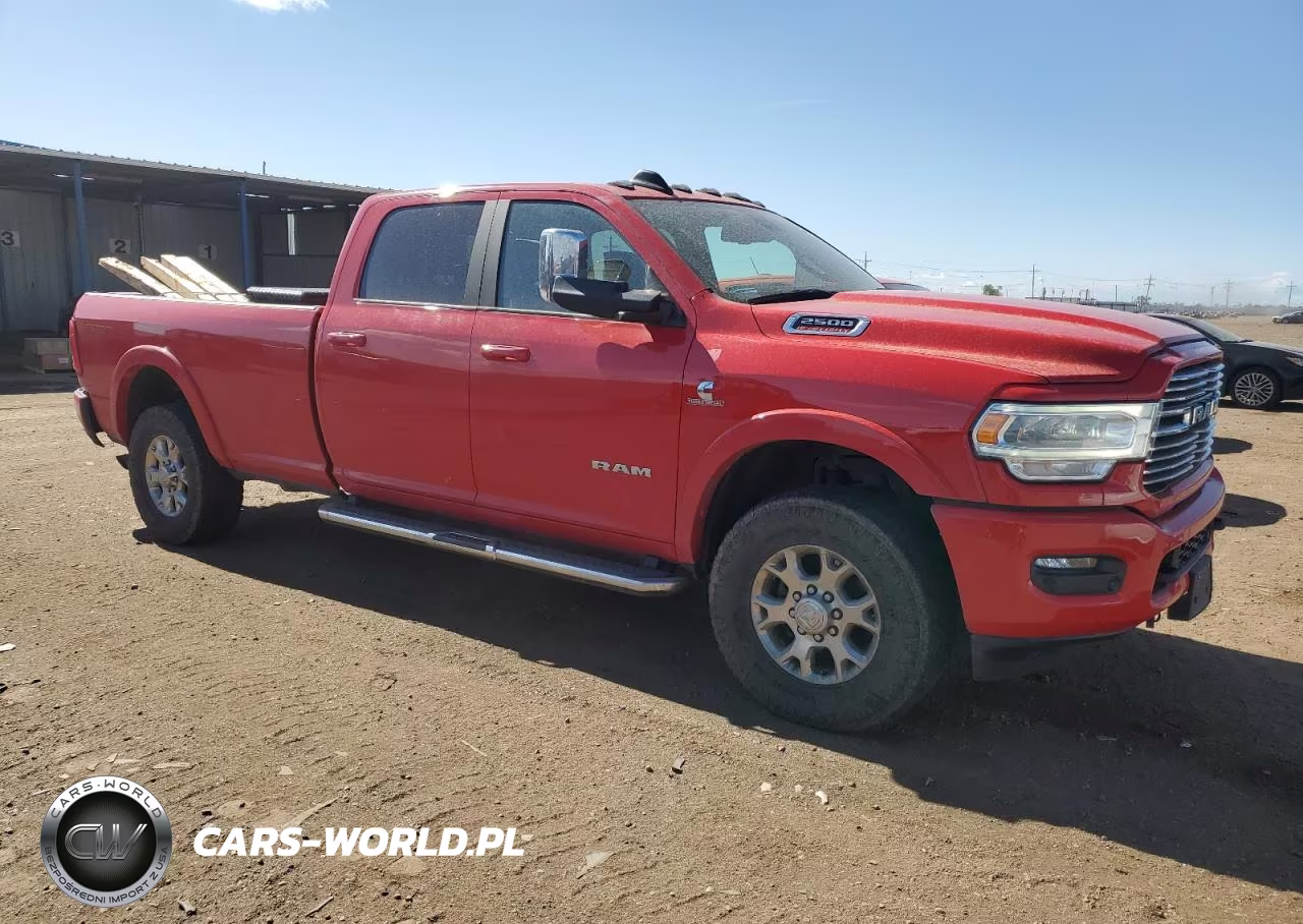 2022 Ram 2500 Laramie VIN:3C6UR5KL6NG219129 - 4