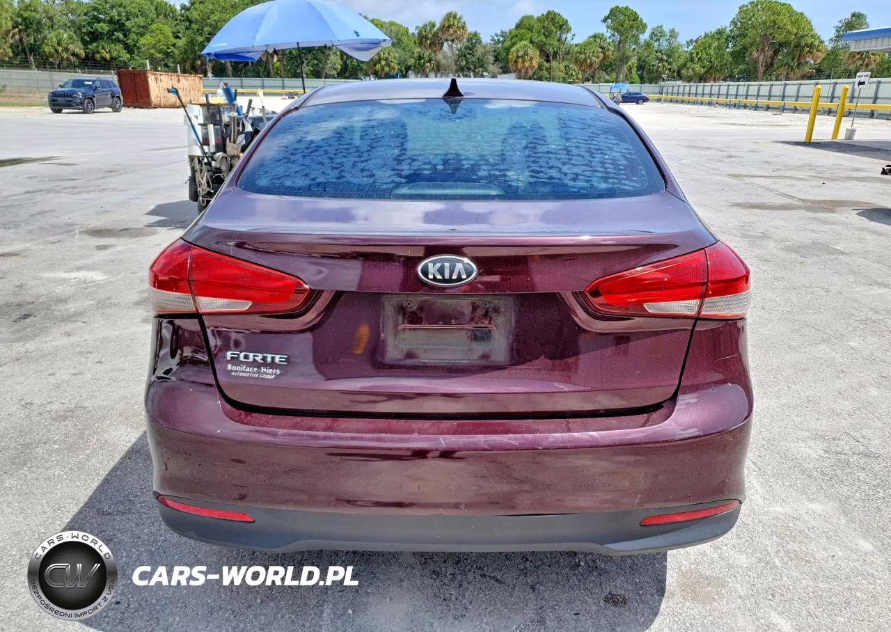 2017 Kia Forte Lx VIN:3KPFK4A7XHE018144 - 6