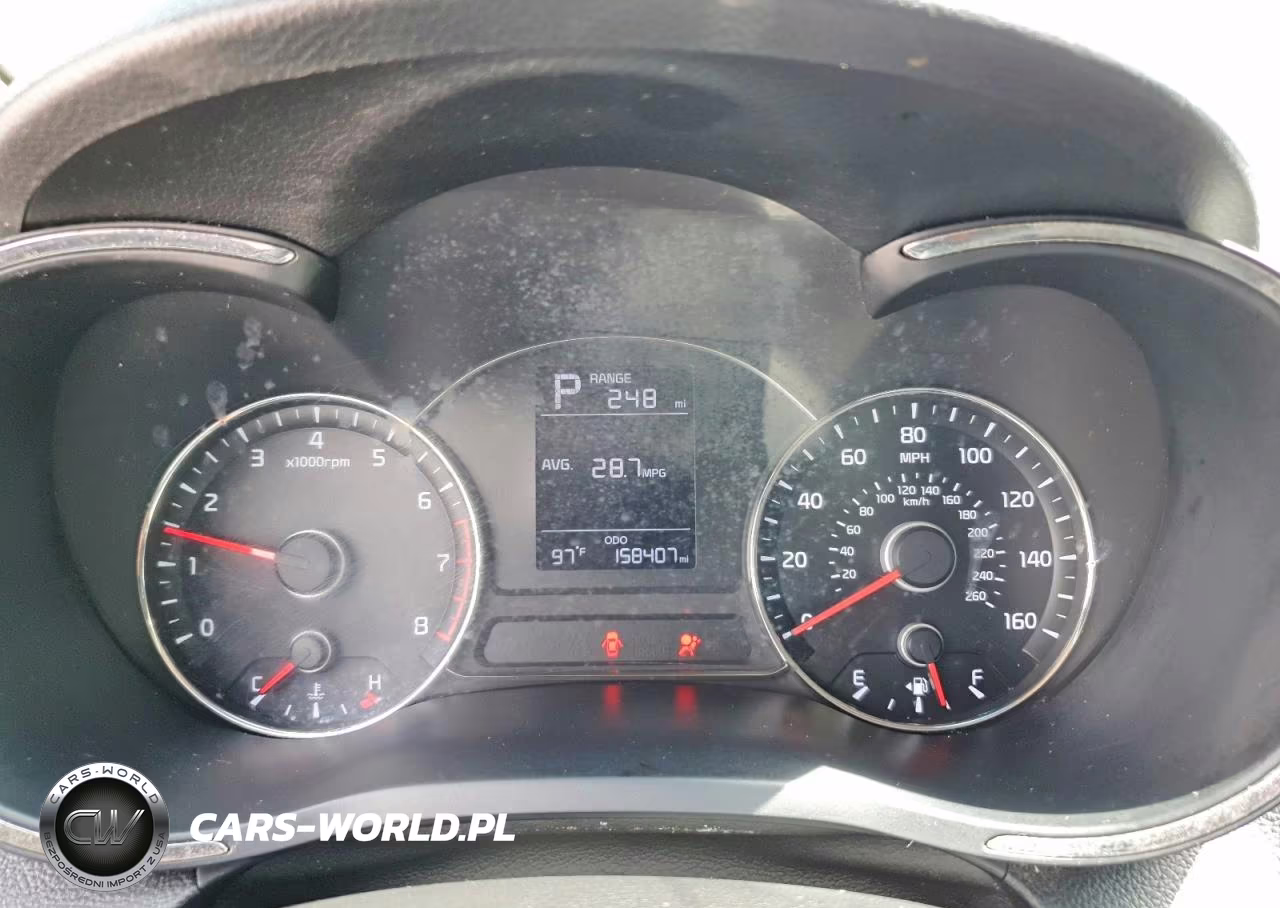 2017 Kia Forte Lx VIN:3KPFK4A7XHE018144 - 9