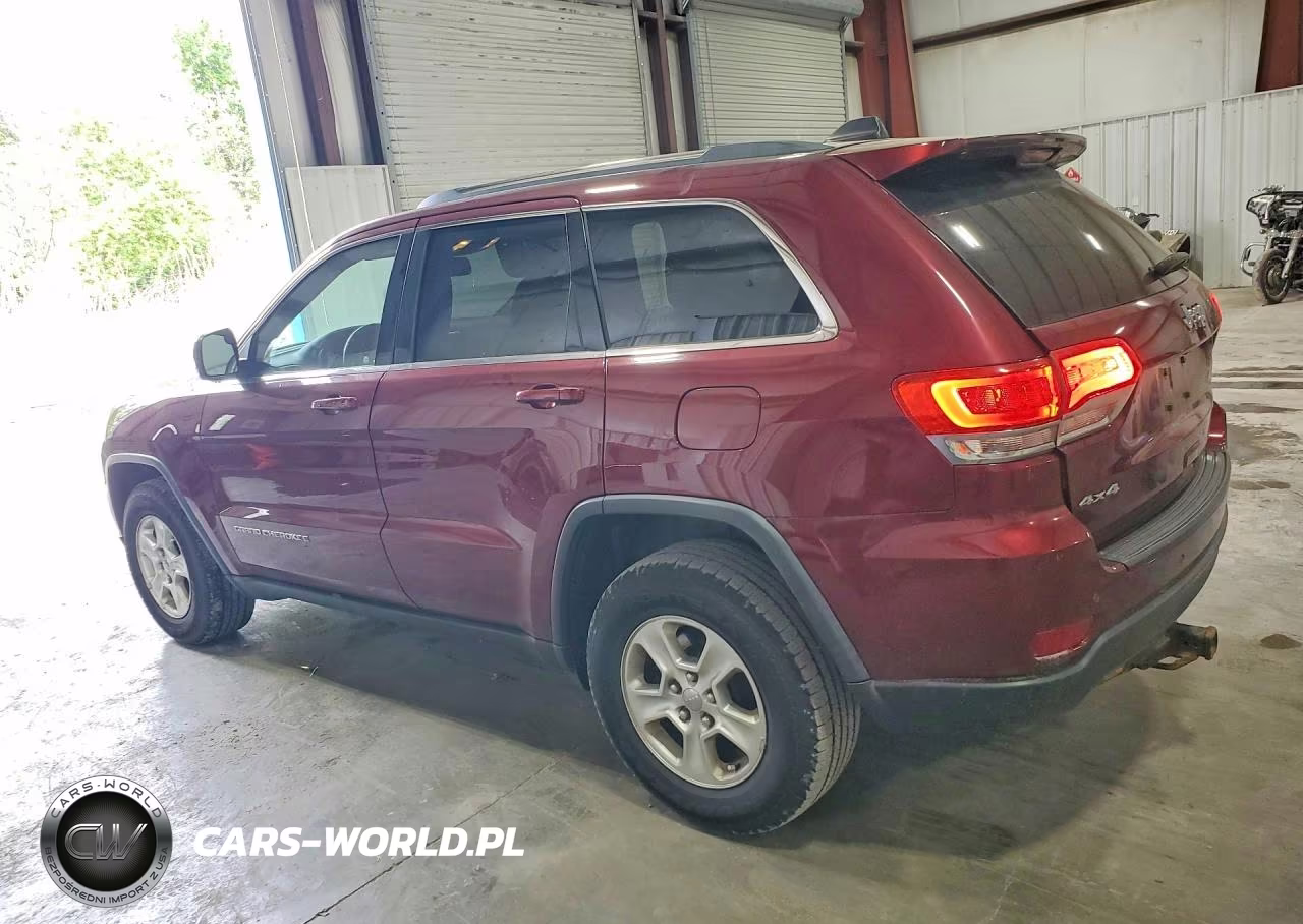 2016 Jeep Grand Cherokee Laredo VIN:1C4RJFAG4GC305061 - 2