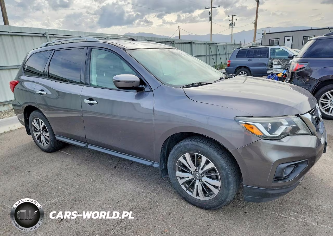 2017 Nissan Pathfinder Sv VIN:5N1DR2MM8HC624781 - 4