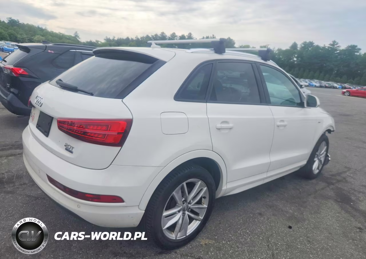 2018 Audi Q3 Premium VIN:WA1ECCFS9JR003221 - 3