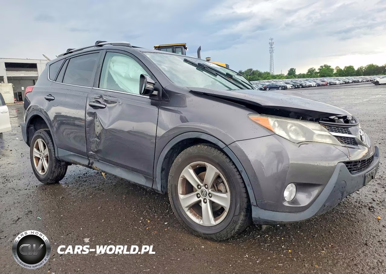 2015 Toyota Rav4 Xle VIN:2T3RFREV4FW292142 - 4