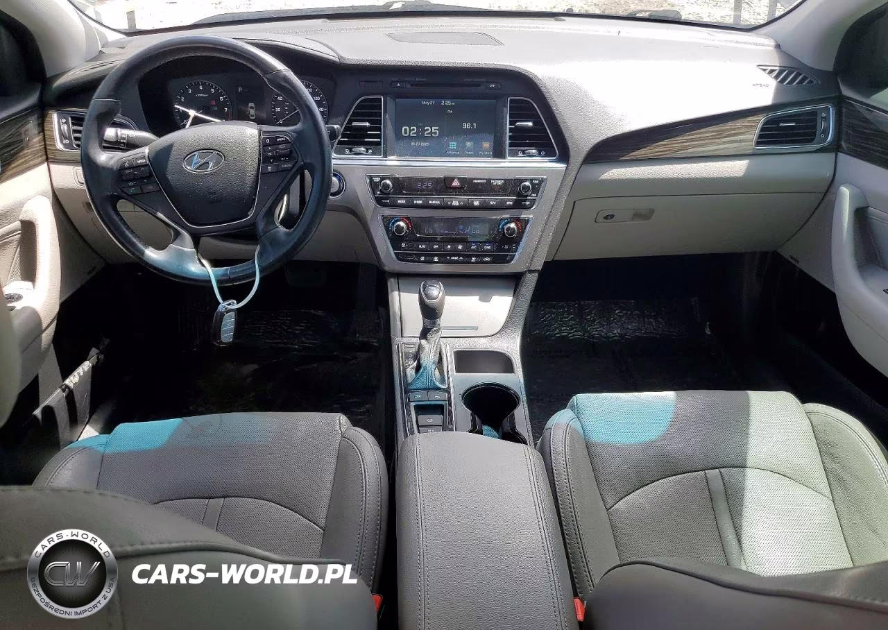 2016 Hyundai Sonata Limited VIN:5NPE34AF7GH366980 - 8