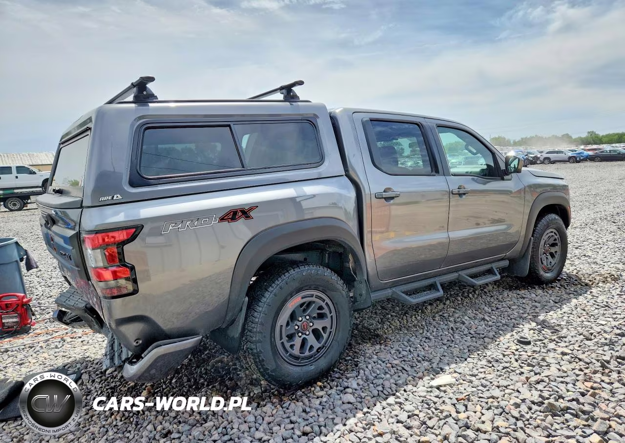 2026 Nissan Frontier Pro-4X VIN:1N6ED1EKXTN607103 - 3