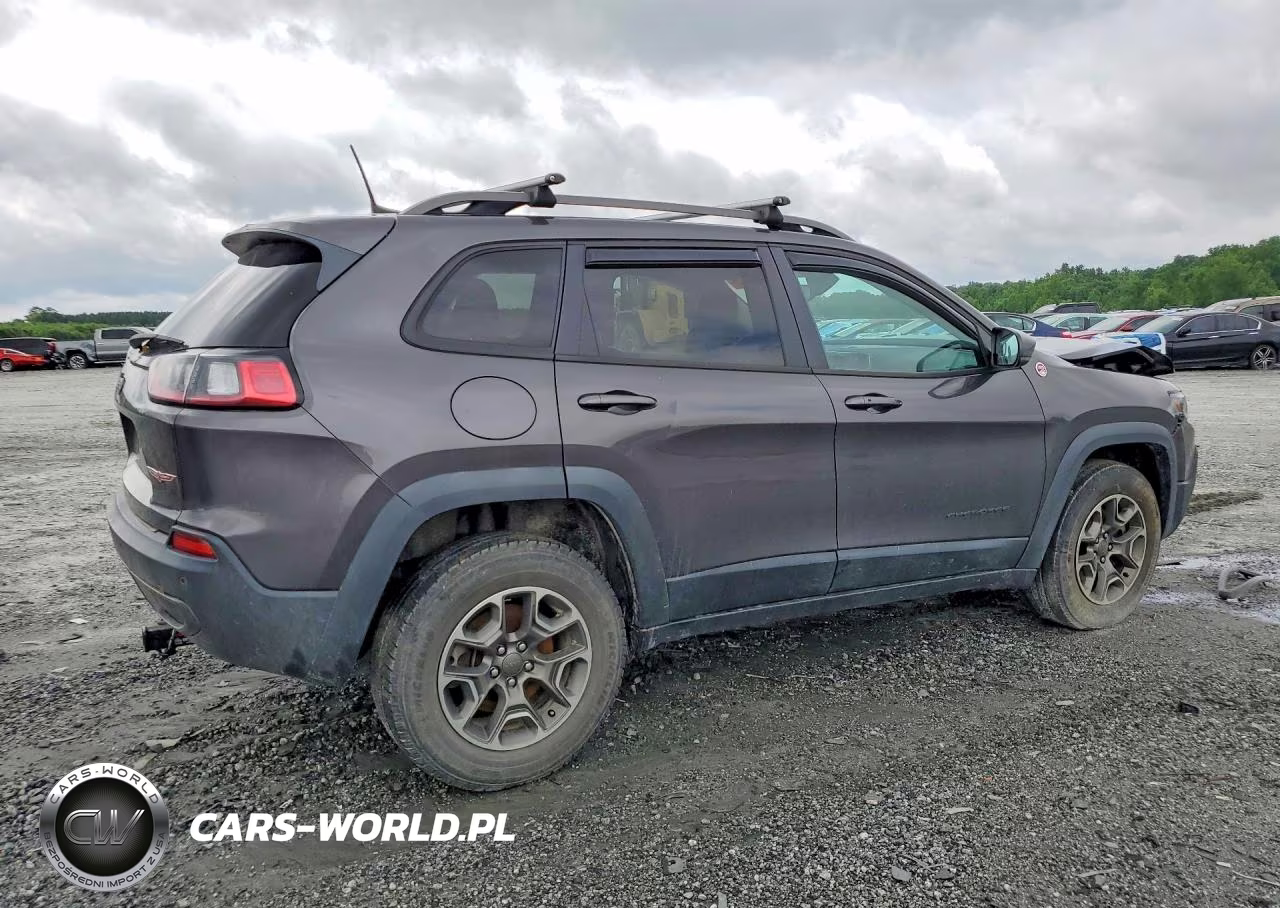 2020 Jeep Cherokee Trailhawk VIN:1C4PJMBX1LD588226 - 3