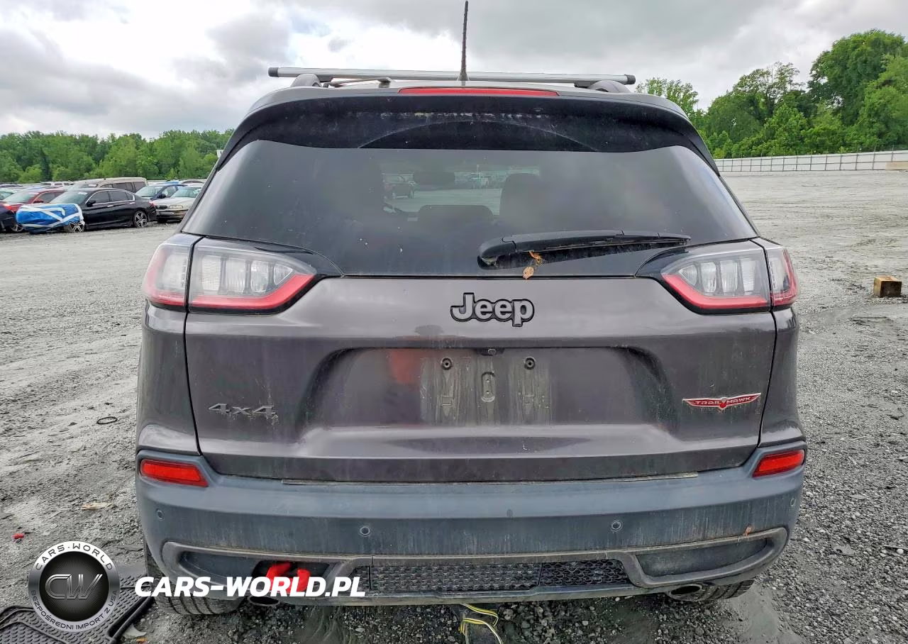 2020 Jeep Cherokee Trailhawk VIN:1C4PJMBX1LD588226 - 6