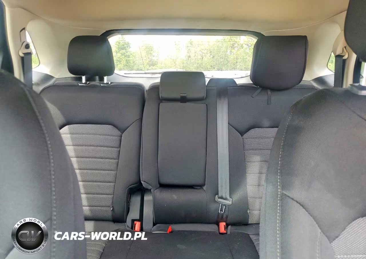 2020 Ford Edge Se VIN:2FMPK4G94LBB62961 - 10