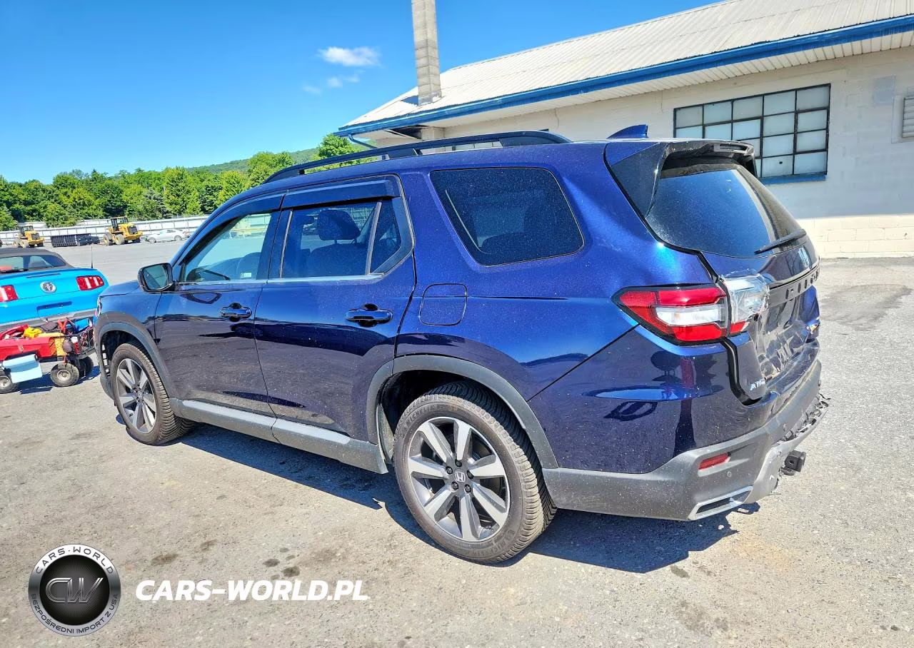 2024 Honda Pilot Touring VIN:5FNYG1H71RB026773 - 2