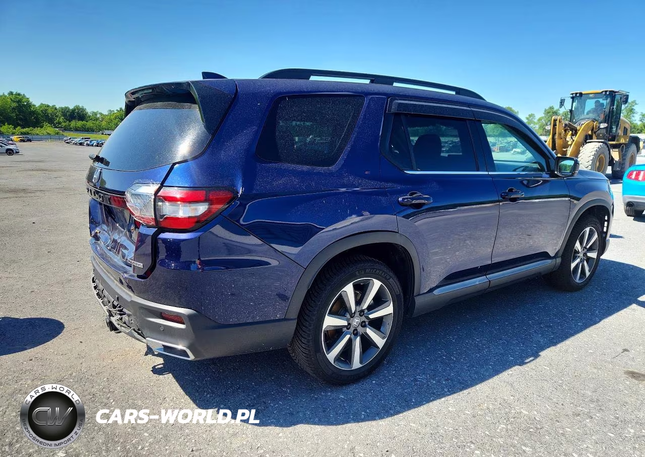 2024 Honda Pilot Touring VIN:5FNYG1H71RB026773 - 3