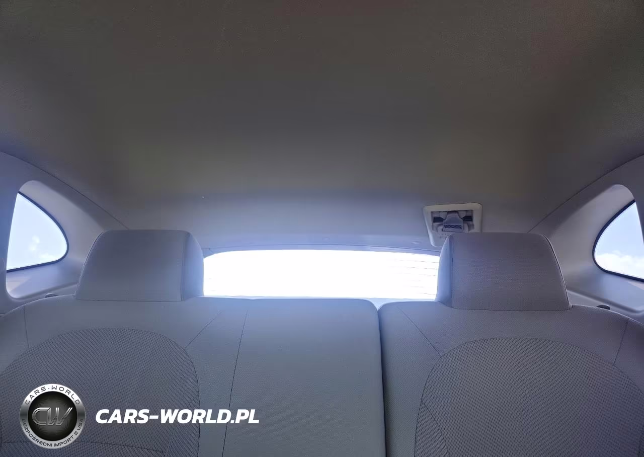 2015 Nissan Rogue Select S VIN:JN8AS5MT3FW674573 - 10