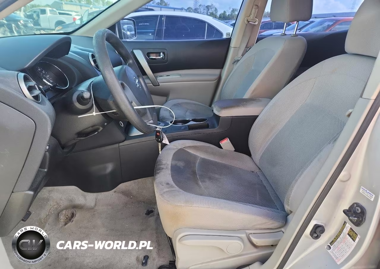 2015 Nissan Rogue Select S VIN:JN8AS5MT3FW674573 - 7