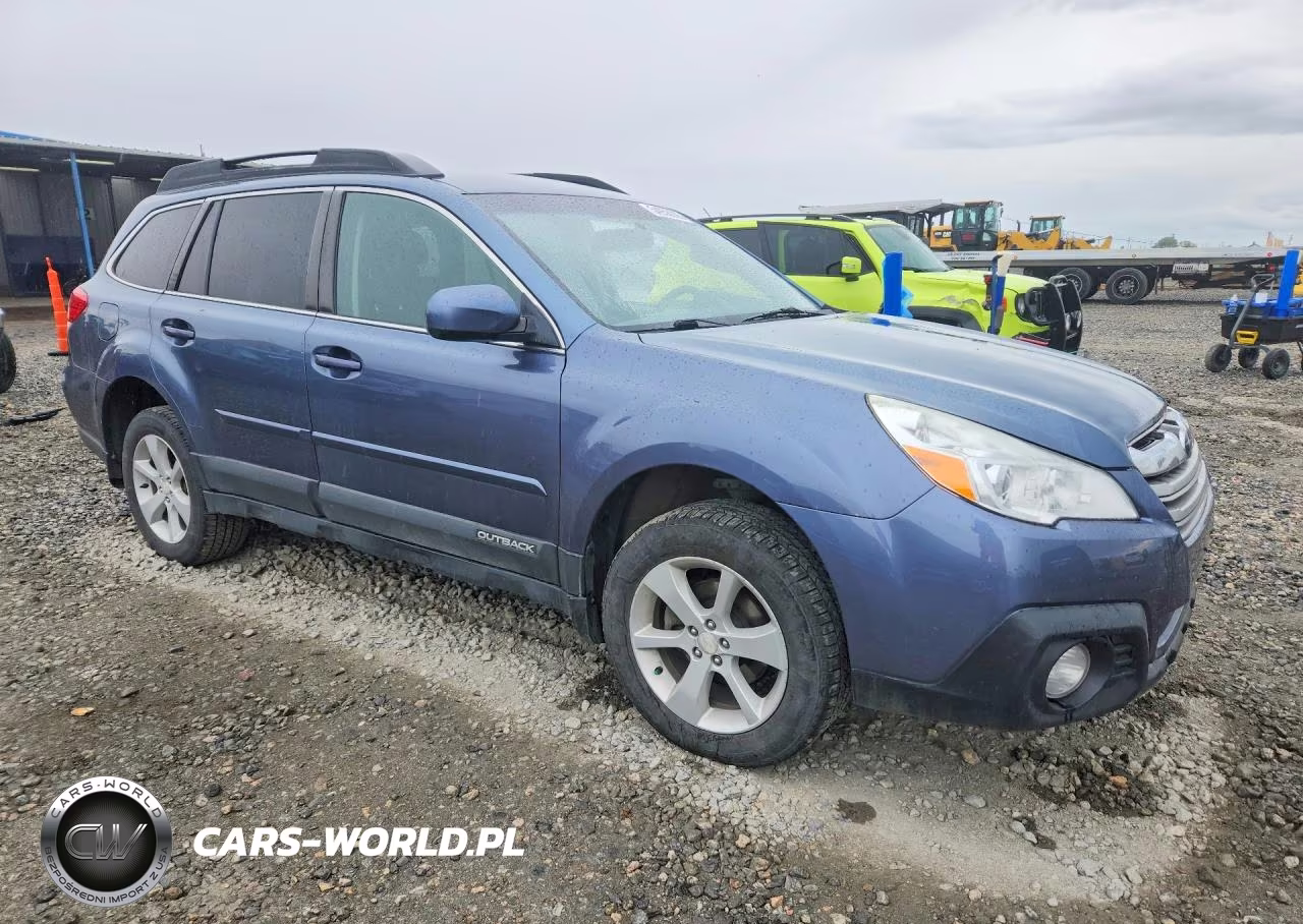 2014 Subaru Outback 2.5I Premium VIN:4S4BRCCC0E3200822 - 4