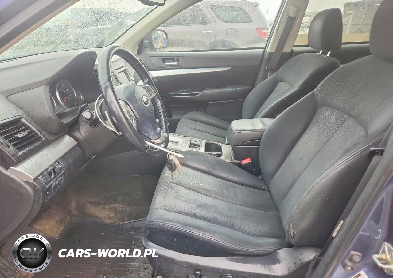 2014 Subaru Outback 2.5I Premium VIN:4S4BRCCC0E3200822 - 7