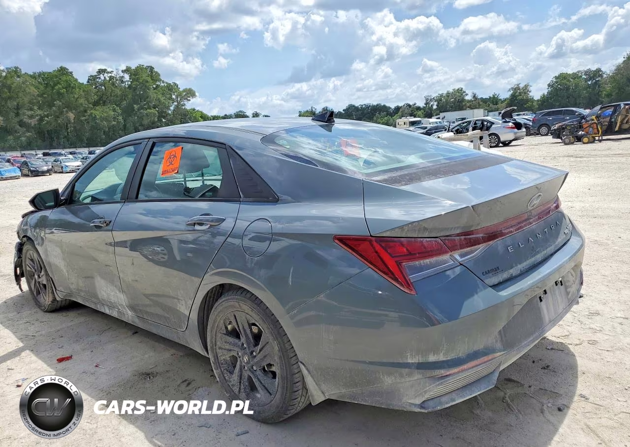 2022 Hyundai Elantra Blue VIN:KMHLM4AJXNU028903 - 2