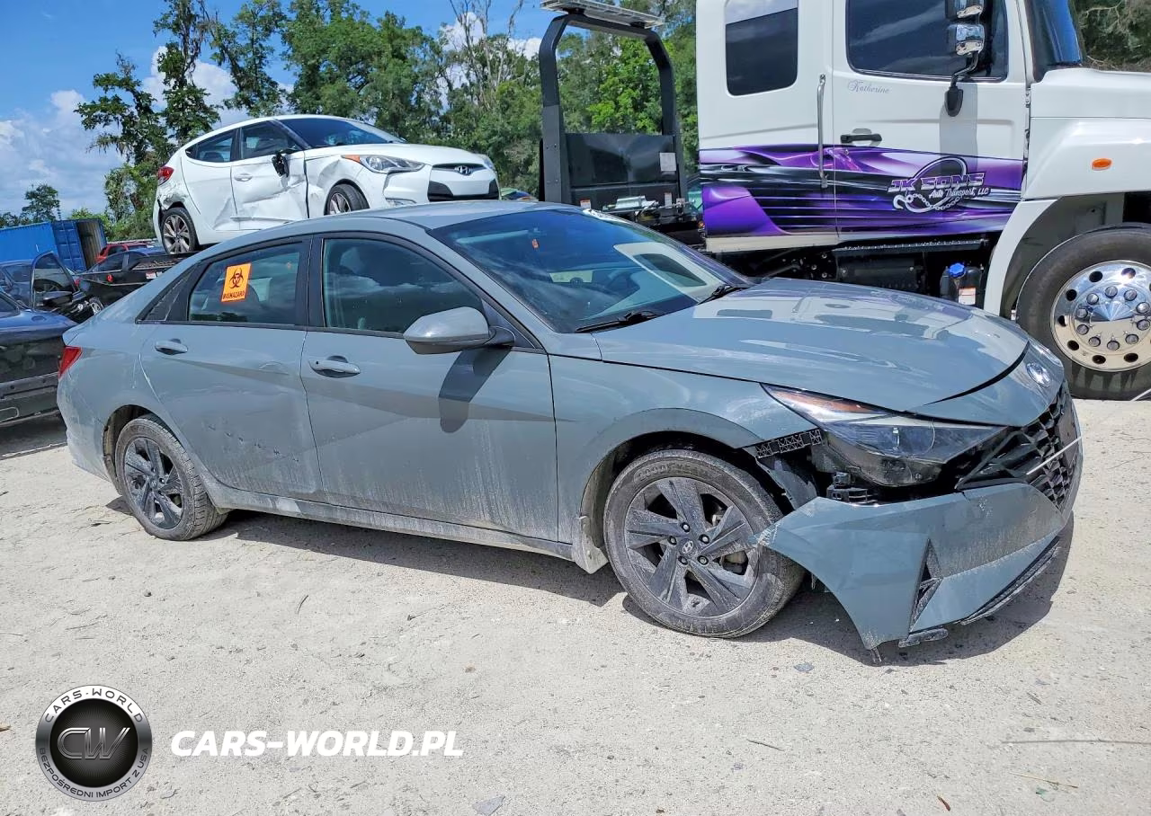 2022 Hyundai Elantra Blue VIN:KMHLM4AJXNU028903 - 4
