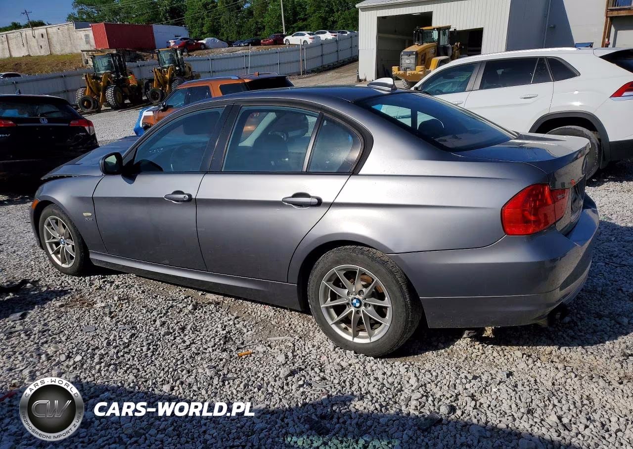 2010 BMW 328 Xi VIN:WBAPK7C50AA460793 - 2