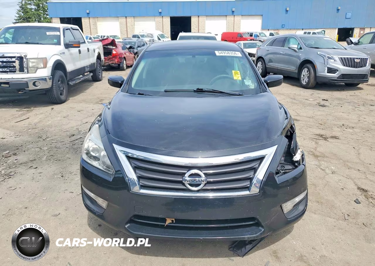 2015 Nissan Altima 2.5 S VIN:1N4AL3AP2FC577957 - 5