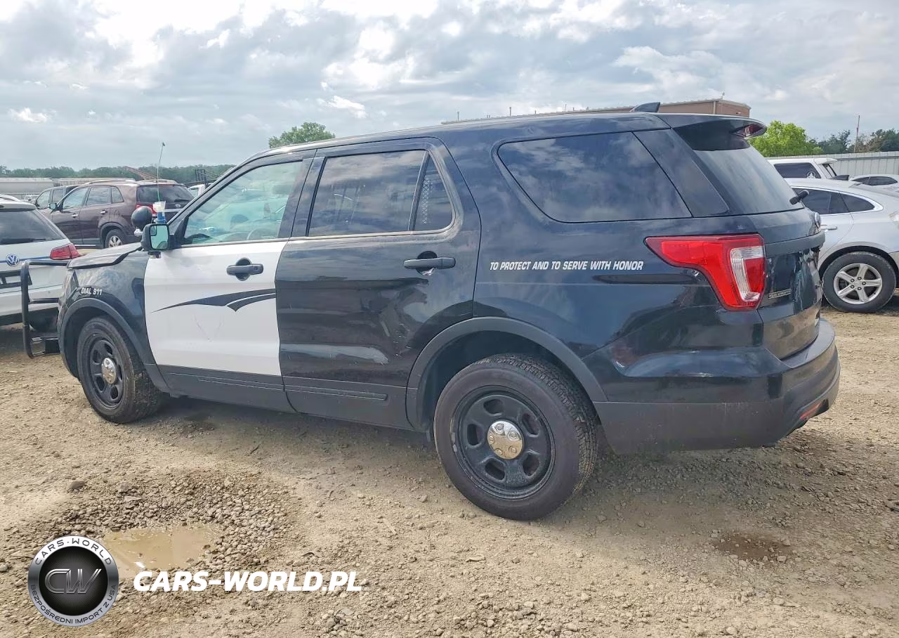 2017 Ford Explorer Police Interceptor VIN:1FM5K8ARXHGC86465 - 2