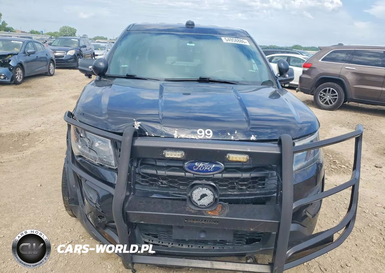 2017 Ford Explorer Police Interceptor VIN:1FM5K8ARXHGC86465 - 5