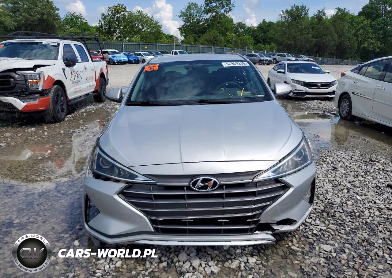 2019 Hyundai Elantra Sel VIN:5NPD84LF2KH415084 - 5