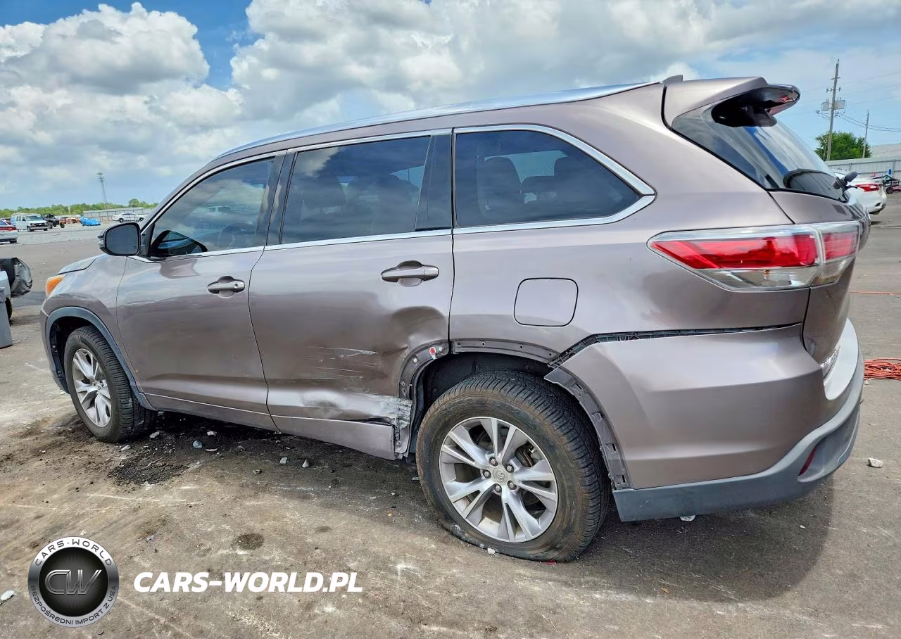 2015 Toyota Highlander Xle VIN:5TDKKRFH7FS046872 - 2