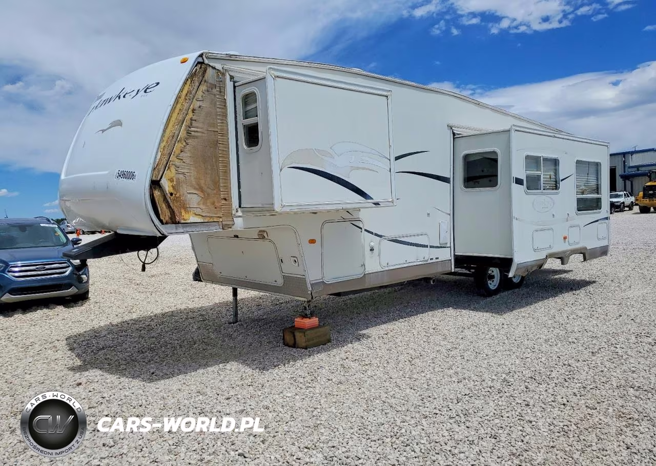 2003 R Vision Hawkeye Camper VIN:4WY300R2031056350 - 2