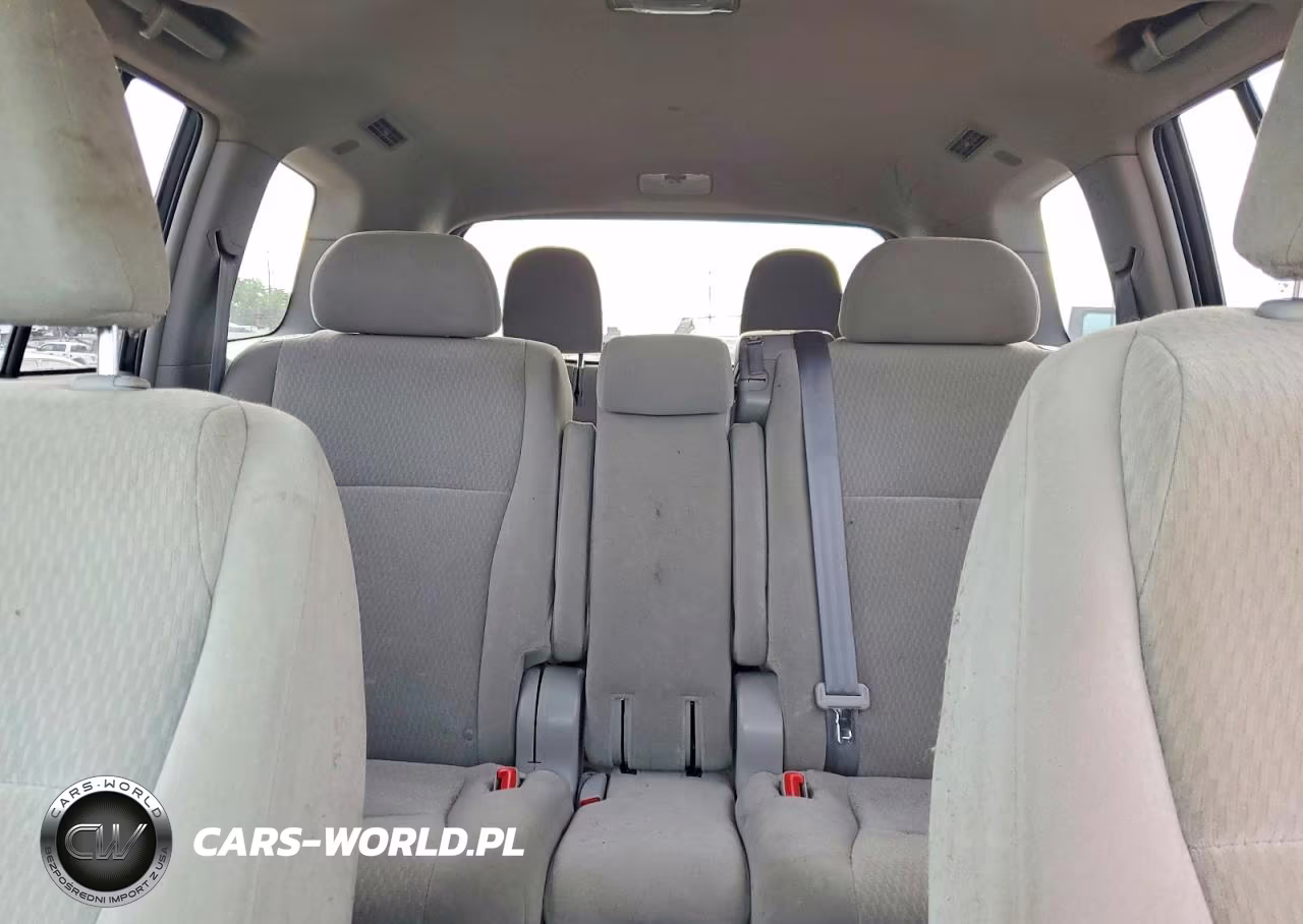 2010 Toyota Highlander Base VIN:5TDBK3EH9AS032687 - 10