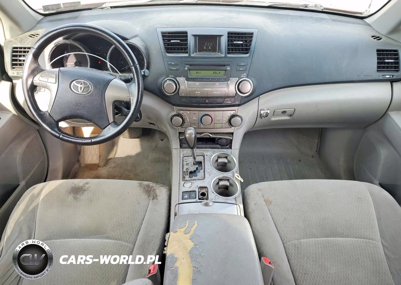 2010 Toyota Highlander Base VIN:5TDBK3EH9AS032687 - 8