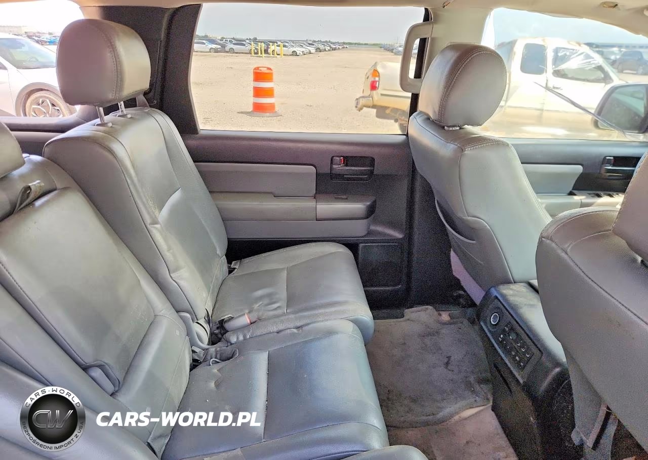 2011 Toyota Sequoia Sr5 VIN:5TDZY5G14BS035331 - 11