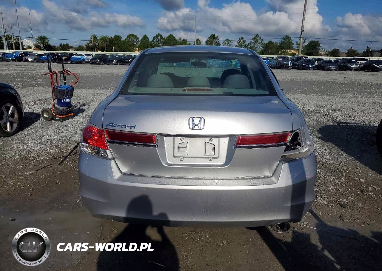 2011 Honda Accord Lx VIN:1HGCP2F38BA071158 - 6