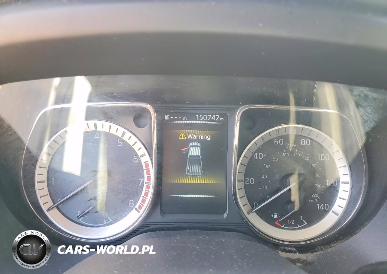 2018 Nissan Titan VIN:1N6AA1E57JN539888 - 9