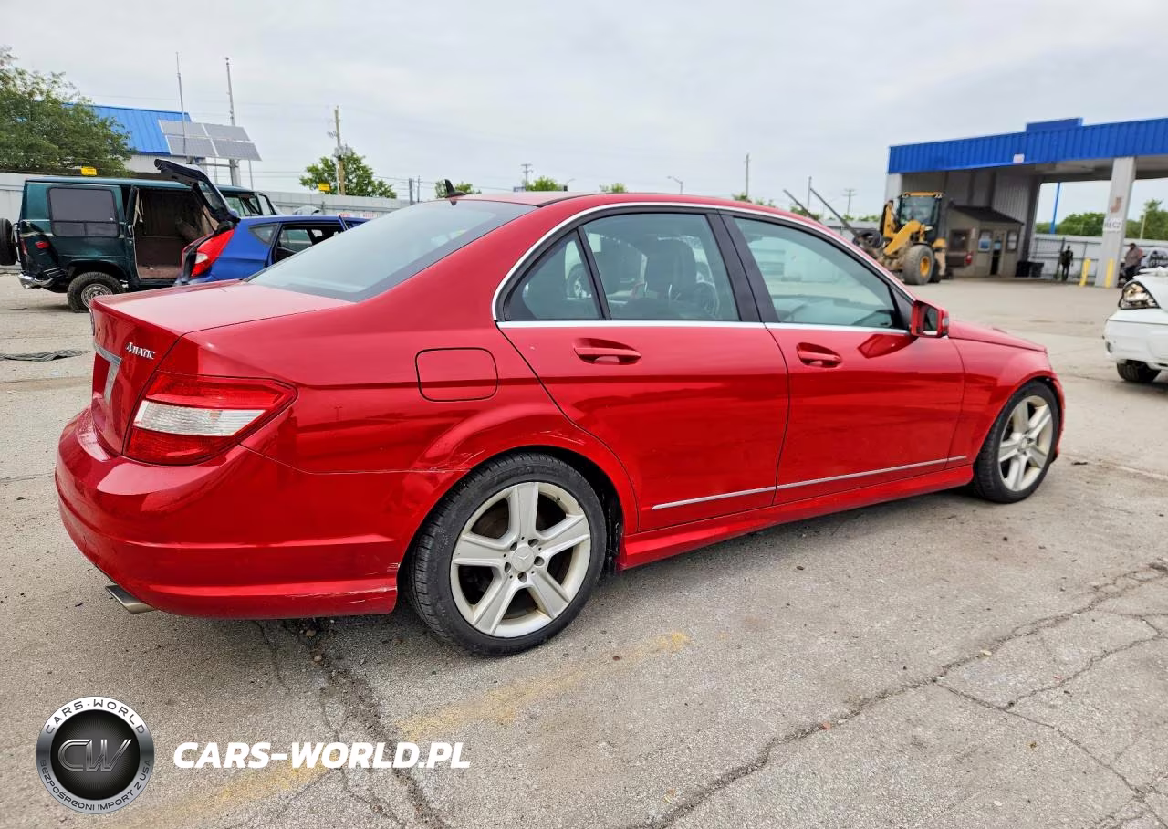 2010 Mercedes-Benz C 300 4Matic VIN:WDDGF8BB3AF461627 - 3