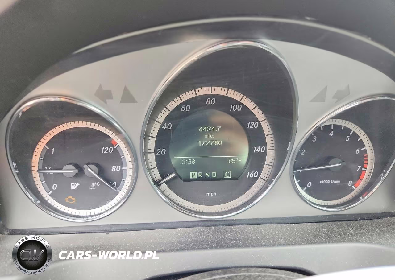 2010 Mercedes-Benz C 300 4Matic VIN:WDDGF8BB3AF461627 - 9