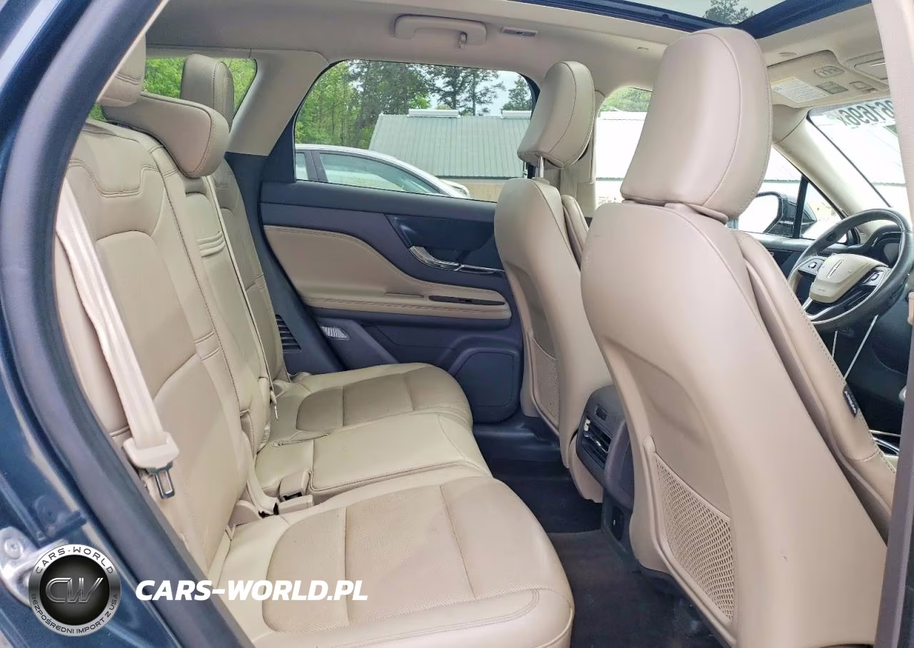 2021 Lincoln Corsair Reserve VIN:5LMCJ2D96MUL08439 - 10