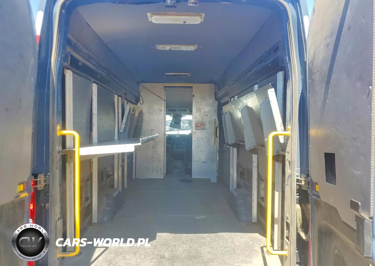 2020 Ford Transit T-250 VIN:1FTBR3X85LKA18966 - 10