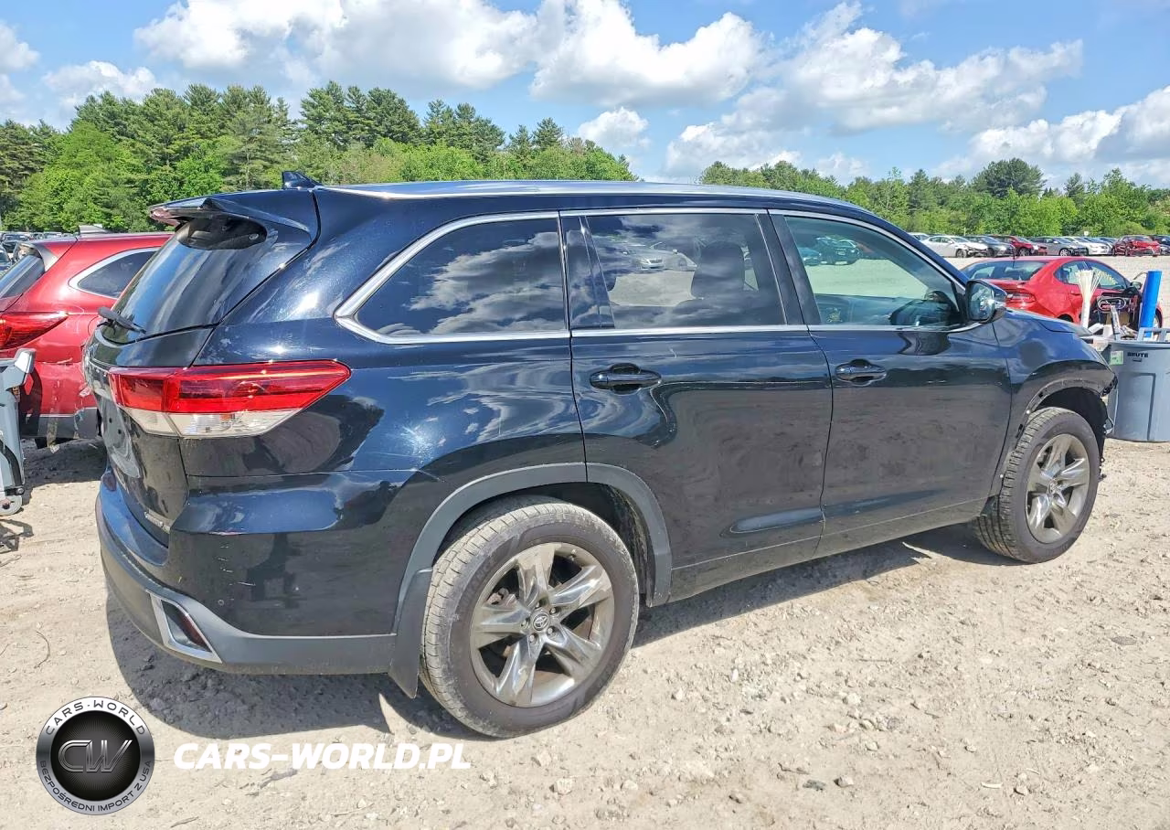 2018 Toyota Highlander Limited Platinum VIN:5TDDZRFHXJS890207 - 3