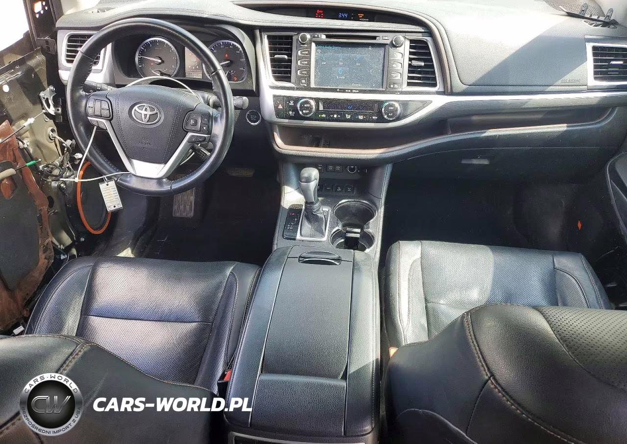 2018 Toyota Highlander Limited Platinum VIN:5TDDZRFHXJS890207 - 8
