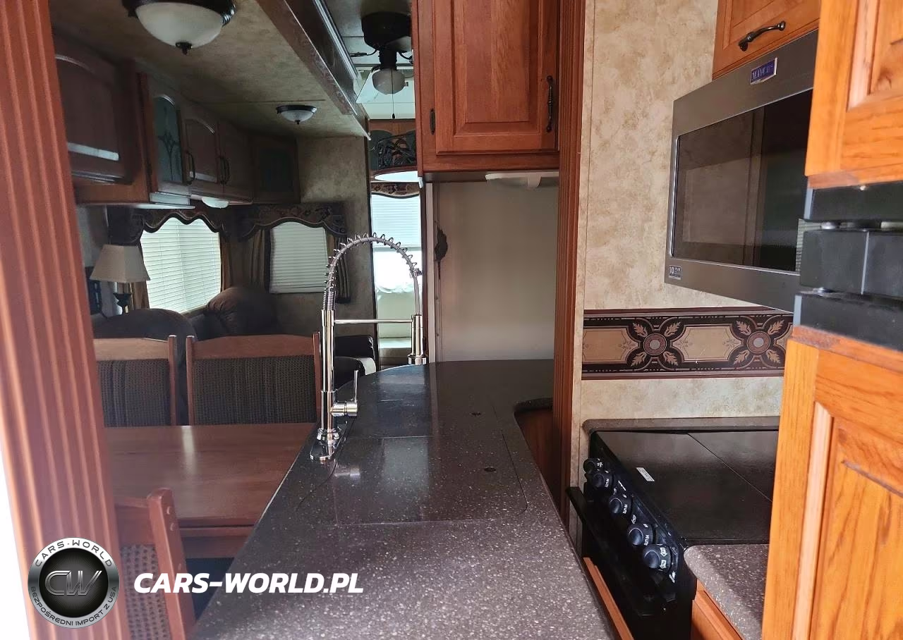 2011 Keystone Montana Camper VIN:4YDF34027B4701993 - 6