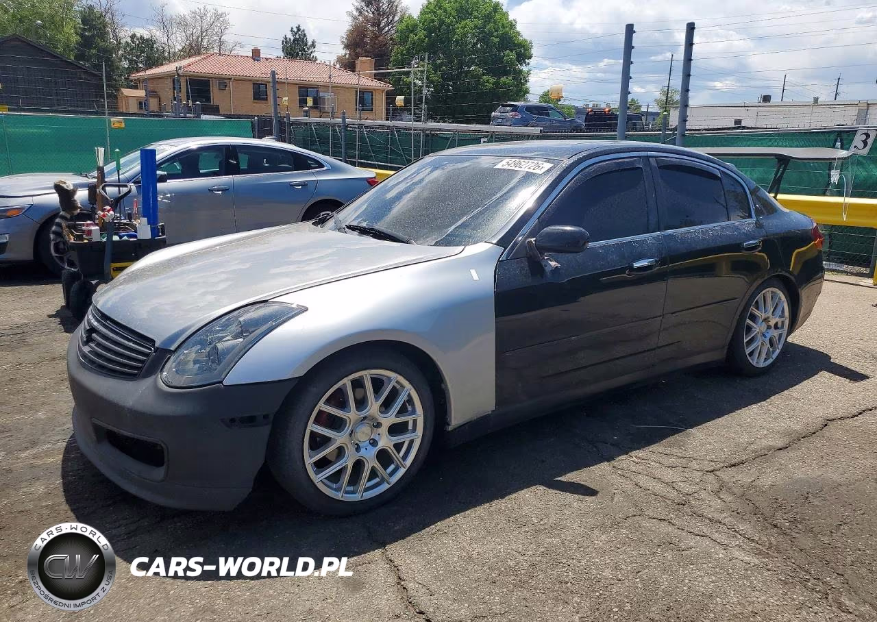 2004 Infiniti G35 Base